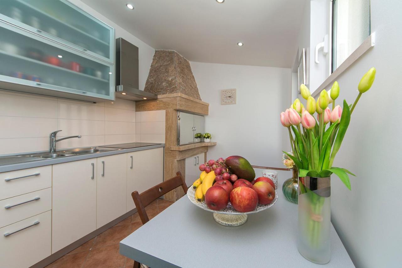 Apartman Stipic 1 Baska Voda Luaran gambar