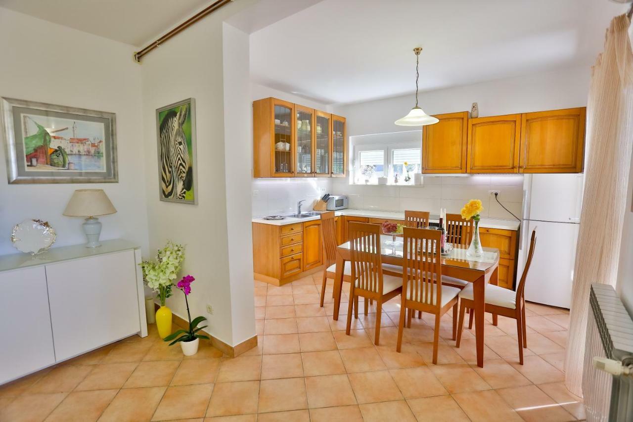 Apartman Stipic 1 Baska Voda Luaran gambar